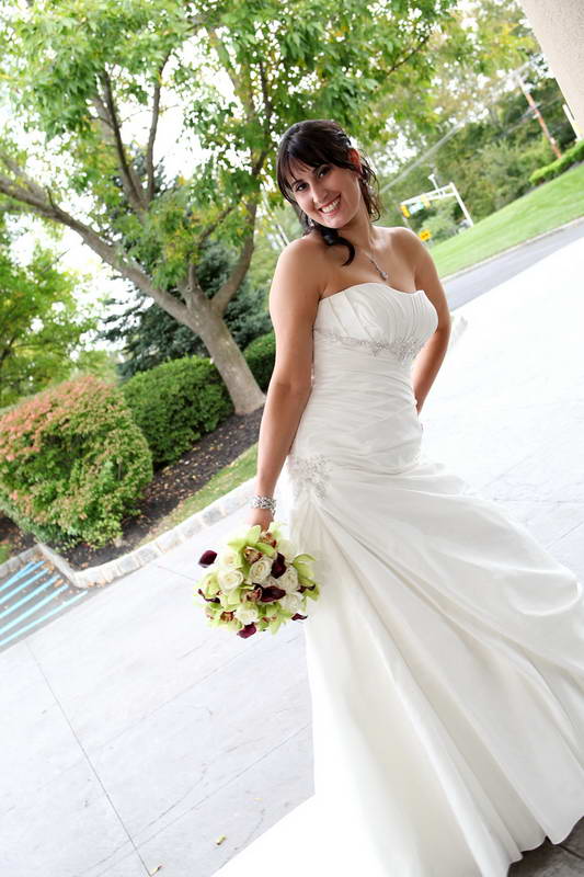 Bride Posing,Bridgewater Manor,Wedding Photography